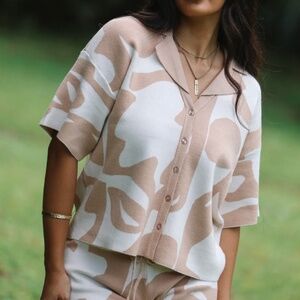 LexBreezy Opal Button Up Boutique Vanilla Small NWT